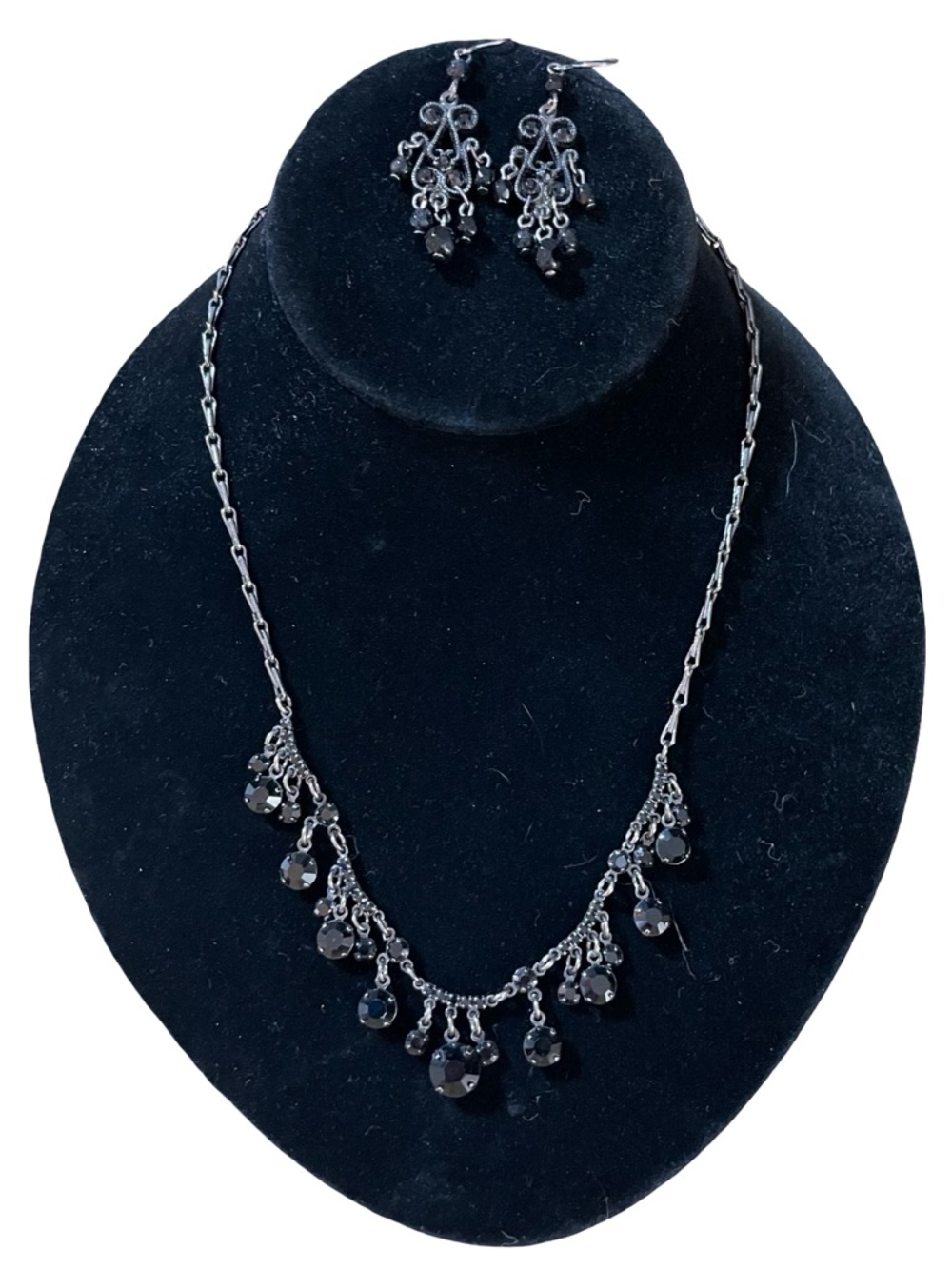 Black crystal silver tone dangle silver necklace earring set rhinestones 17.5 in - Picture 2 of 10